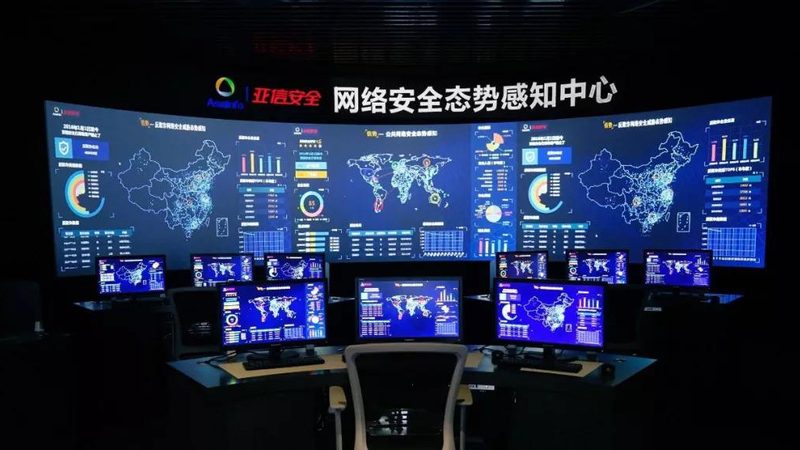 小型机房建设：如何选择合适方案**